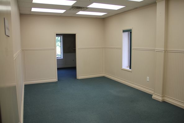 341 W Lincoln Hwy, Langhorne, PA 19047